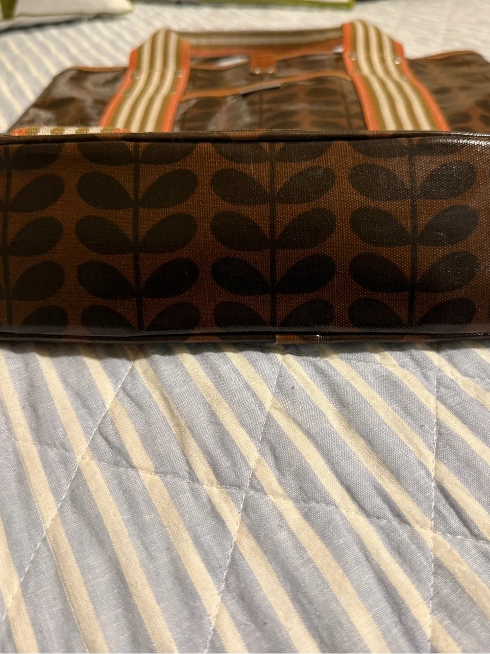 Orla Kiely Brown and Orange Leaf-Print coated Canvas Tote with Striped Handles - Picture 4 of 12